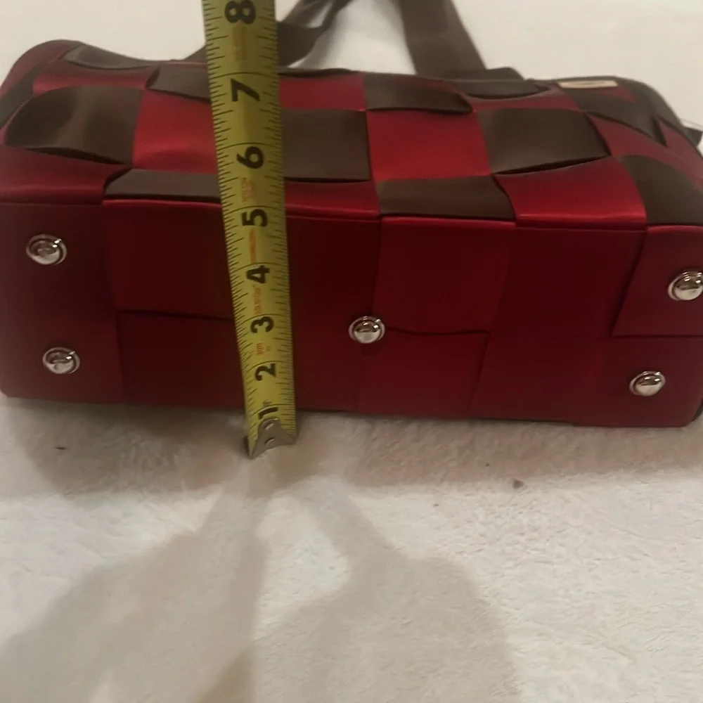 Comely, Seatbelt Purse Cabernet maroon and brown seatbelt straps woven - Picture 2 of 10